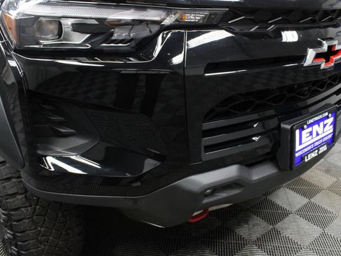 Used 2026 Chevrolet Colorado ZR2 w/ Technology Package AWD/4WD image 56