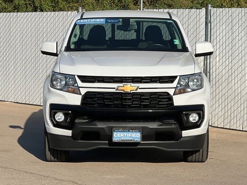 Used 2022 Chevrolet Colorado LT w/ LT Convenience Package image 6