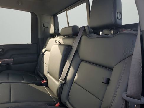 Used 2022 Chevrolet Silverado 3500 LTZ w/ LTZ Texas Edition image 19