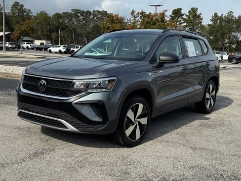 Used 2024 Volkswagen Taos S image 3