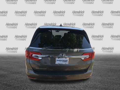 Used 2018 Honda Odyssey Touring image 9