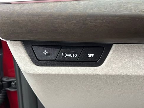 New 2026 BMW X1 xDrive28i w/ Technology Package image 19