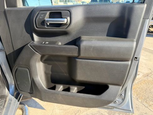 Used 2019 Chevrolet Silverado 1500 Custom w/ Custom Convenience Package image 41