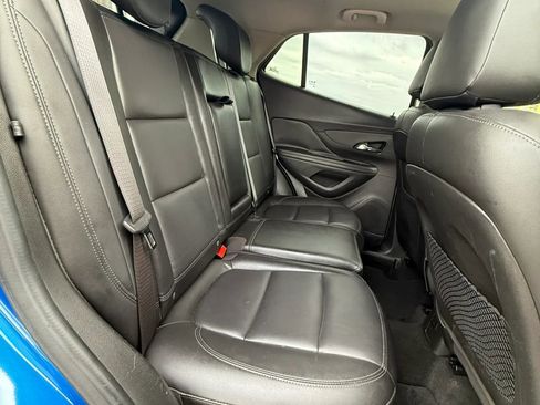 Used 2018 Buick Encore Essence AWD/4WD image 17