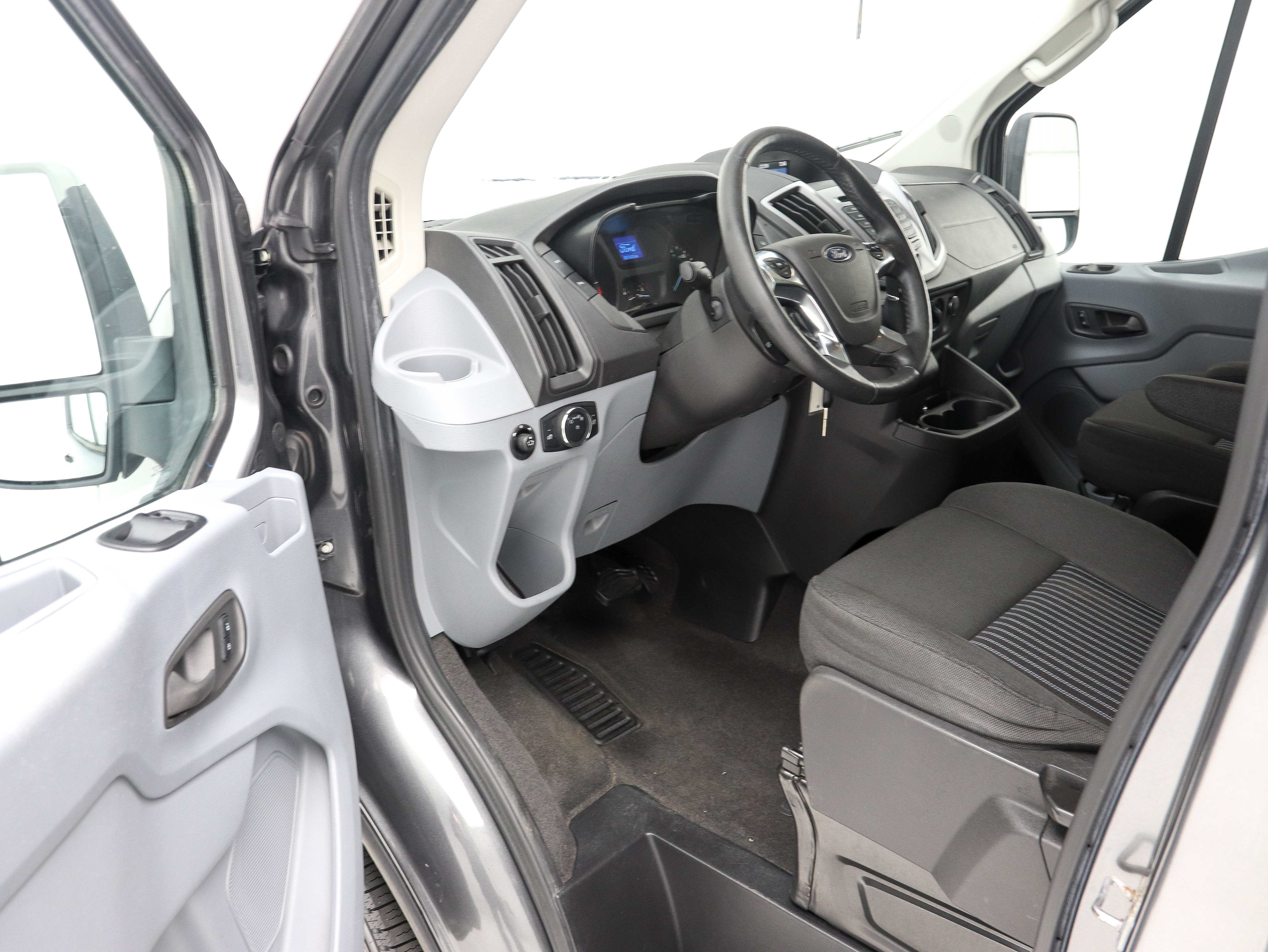 Used 2016 Ford Transit 350 XLT RWD image 20