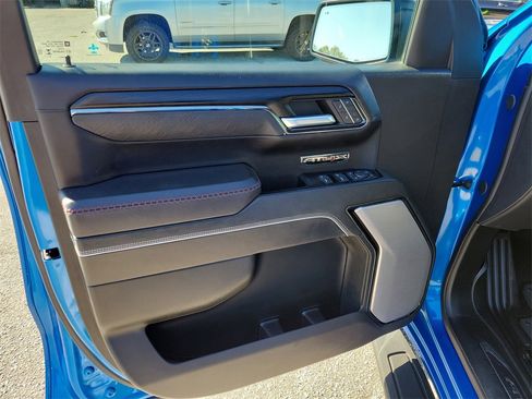 Used 2024 GMC Sierra 1500 AT4X image 20