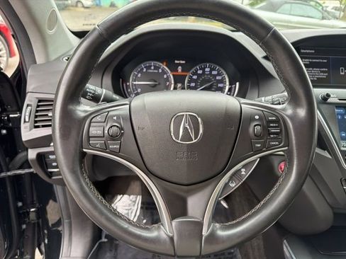 Used 2018 Acura MDX SH-AWD image 19