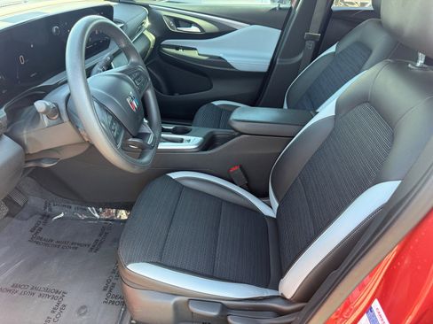 Certified 2024 Buick Envista Preferred w/ Advanced Safety Package FWD image 11