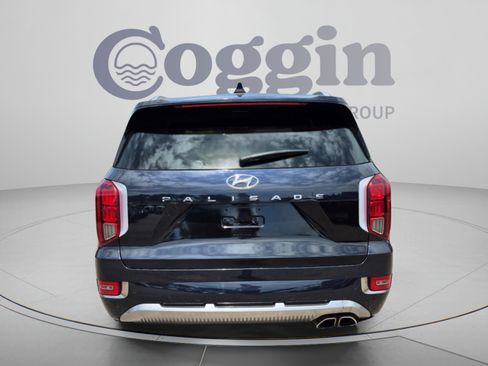 Used 2022 Hyundai Palisade Calligraphy w/ Cargo Package FWD image 4