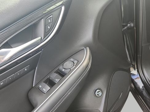 Used 2023 Buick Envision Essence AWD/4WD image 22