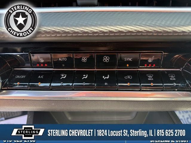 Used 2025 Chevrolet Equinox LT w/ Convenience Package II FWD image 22