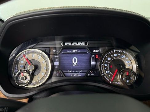 Used 2022 RAM 1500 Limited AWD/4WD image 25