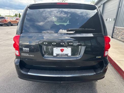 Used 2013 Dodge Grand Caravan SE FWD image 4