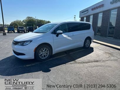 Used 2022 Chrysler Voyager LX