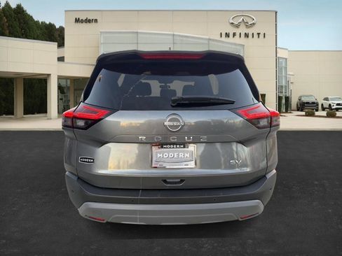 Used 2023 Nissan Rogue SV image 23