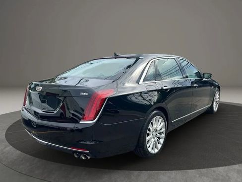 Used 2017 Cadillac CT6 3.6 AWD image 5