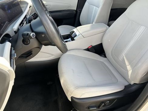Used 2025 Hyundai Tucson SEL FWD image 21