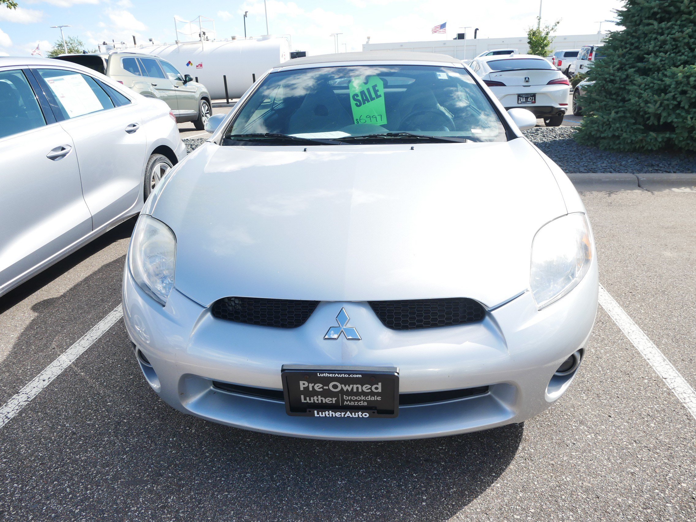 Used 2008 Mitsubishi Eclipse GS FWD image 2
