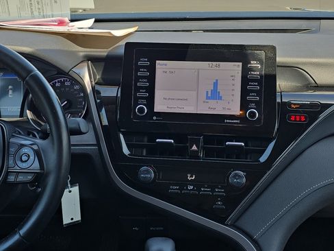 Certified 2021 Toyota Camry SE FWD image 21