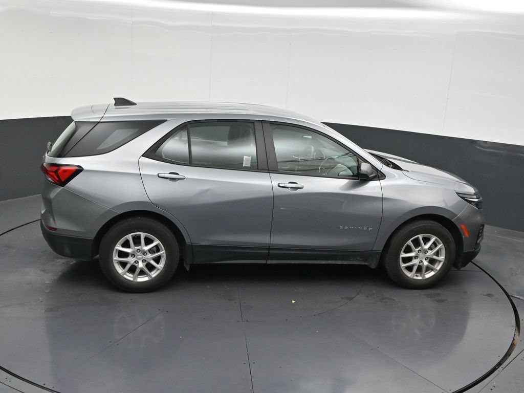 Used 2024 Chevrolet Equinox LS FWD image 20