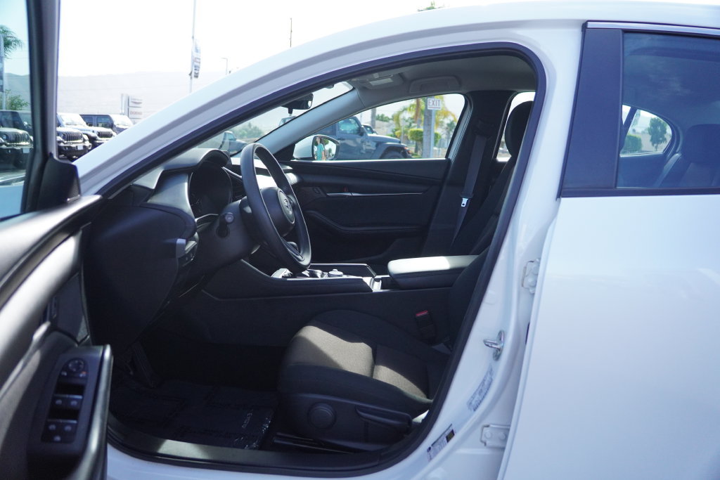 Used 2024 MAZDA MAZDA3 s FWD image 27