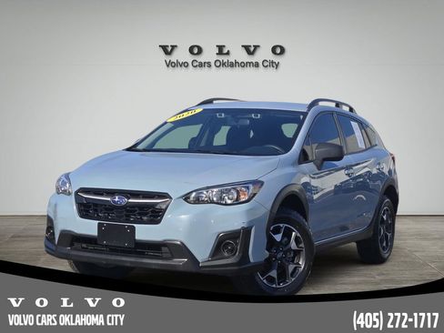 Used 2020 Subaru Crosstrek 2.0i image 1
