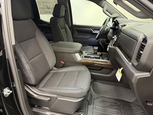 New 2026 GMC Sierra 1500 Elevation w/ Preferred Package AWD/4WD image 11