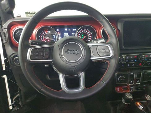 Used 2022 Jeep Wrangler Rubicon w/ LED Lighting Group AWD/4WD image 13