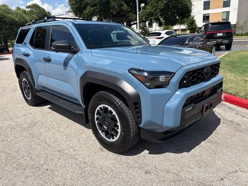 Used 2026 Toyota 4Runner TRD Off-Road Premium AWD/4WD image 7