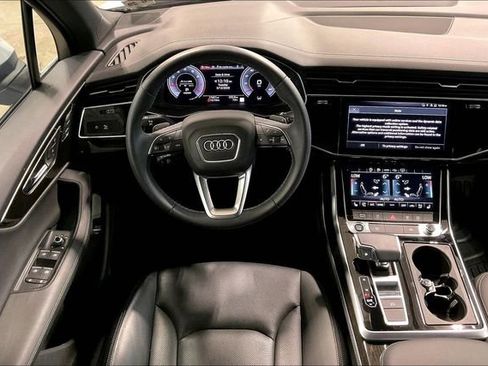 Certified 2025 Audi Q7 2.0T Premium Plus AWD/4WD image 5