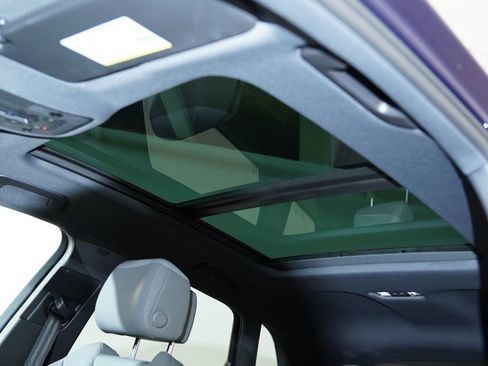 Certified 2025 Audi Q3 2.0T Premium w/ Convenience Package image 5