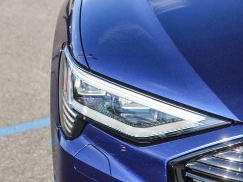 Certified 2022 Audi e-tron Premium w/ Convenience Plus Package image 12