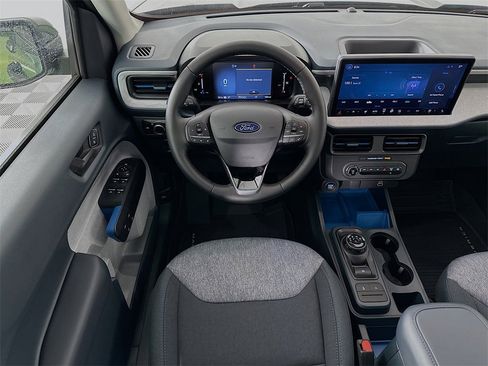 New 2025 Ford Maverick XLT w/ XLT Luxury Package image 22