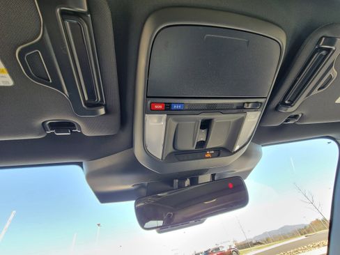 New 2026 Subaru Forester Premium image 24