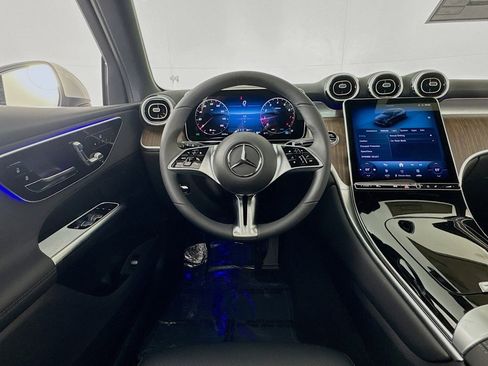 New 2026 Mercedes-Benz GLC 300 image 4