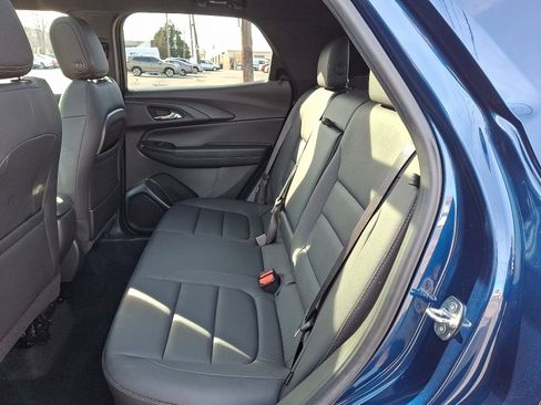 Used 2022 Chevrolet TrailBlazer ACTIV w/ Sun and Liftgate Package image 10