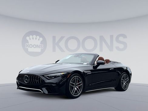 Certified 2022 Mercedes-Benz SL 55 AMG 4MATIC w/ Driver Assistance Package image 5