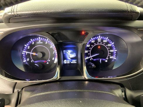 Used 2014 Toyota Avalon Limited w/ Technology Package image 18