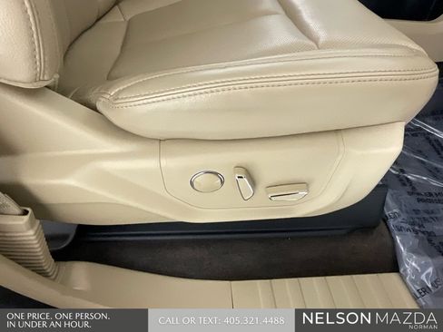 Used 2018 Ford F150 Lariat image 29