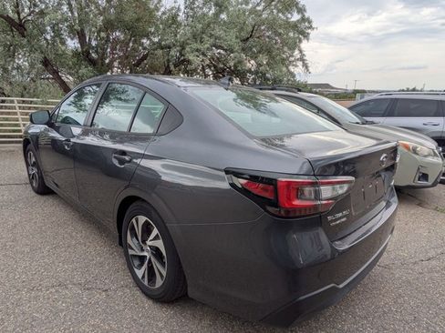 Used 2025 Subaru Legacy Premium AWD/4WD image 6