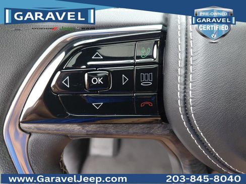 Used 2023 Jeep Grand Cherokee L Overland AWD/4WD image 5