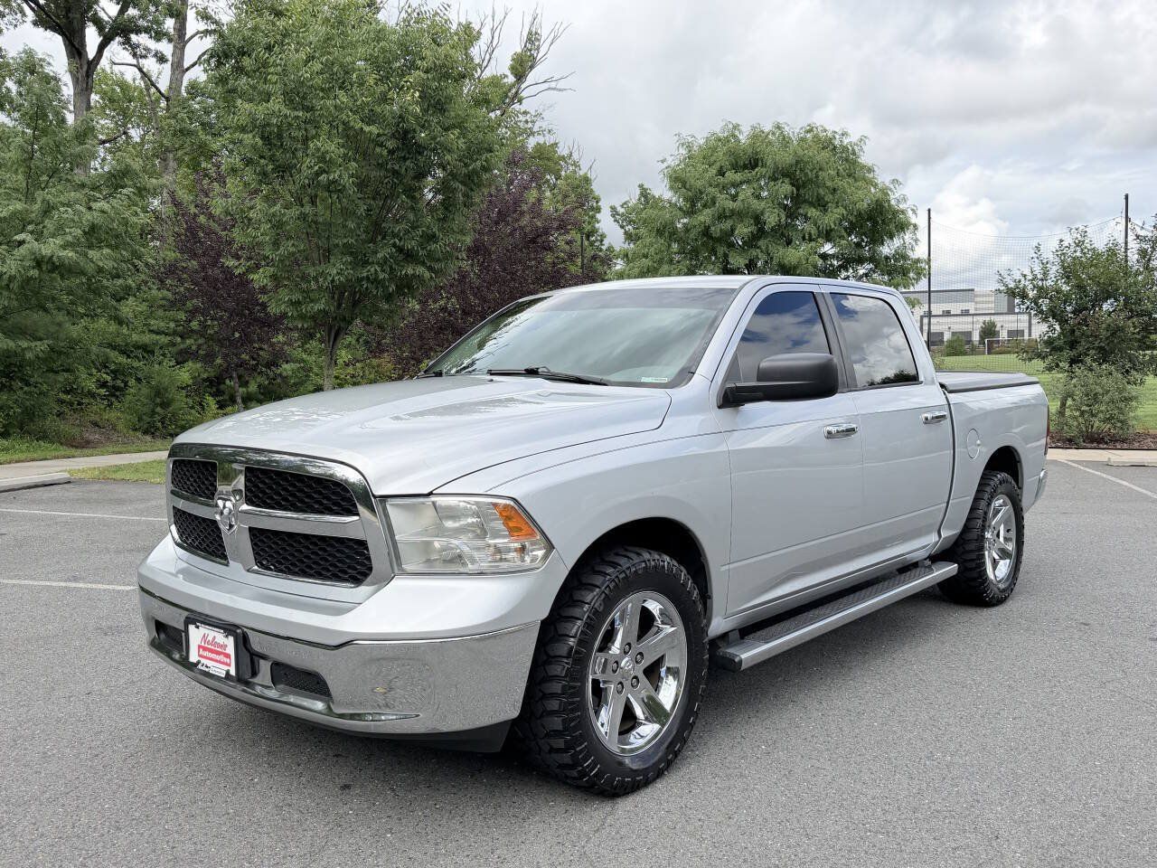 Used 2016 RAM 1500 Classic SLT AWD/4WD image 10