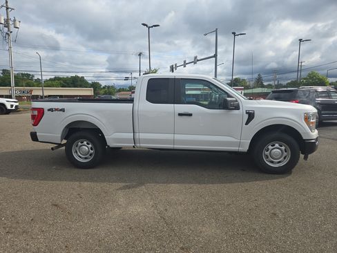 Used 2021 Ford F150 XL w/ XL Power Equipment Group AWD/4WD image 4