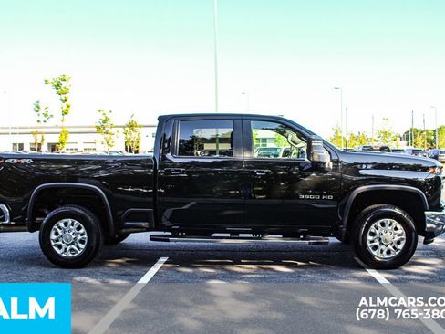 Used 2025 Chevrolet Silverado 3500 LT w/ Safety Package AWD/4WD image 8