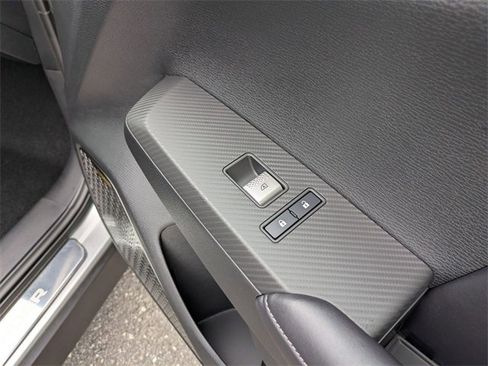 New 2025 Mitsubishi Outlander SE image 35