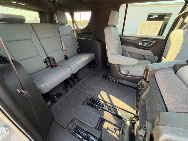 Used 2024 GMC Yukon XL SLT w/ SLT Premium Package AWD/4WD image 37