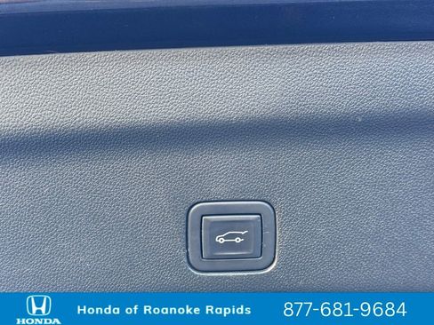 Used 2024 Chevrolet Tahoe Premier image 42