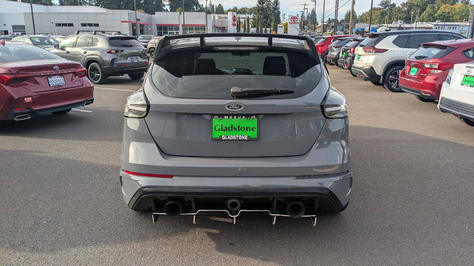 Used 2017 Ford Focus RS AWD/4WD image 5