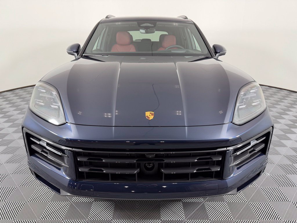Used 2026 Porsche Cayenne AWD/4WD image 9