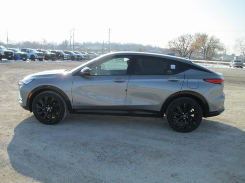 New 2026 Buick Envista Sport Touring image 7